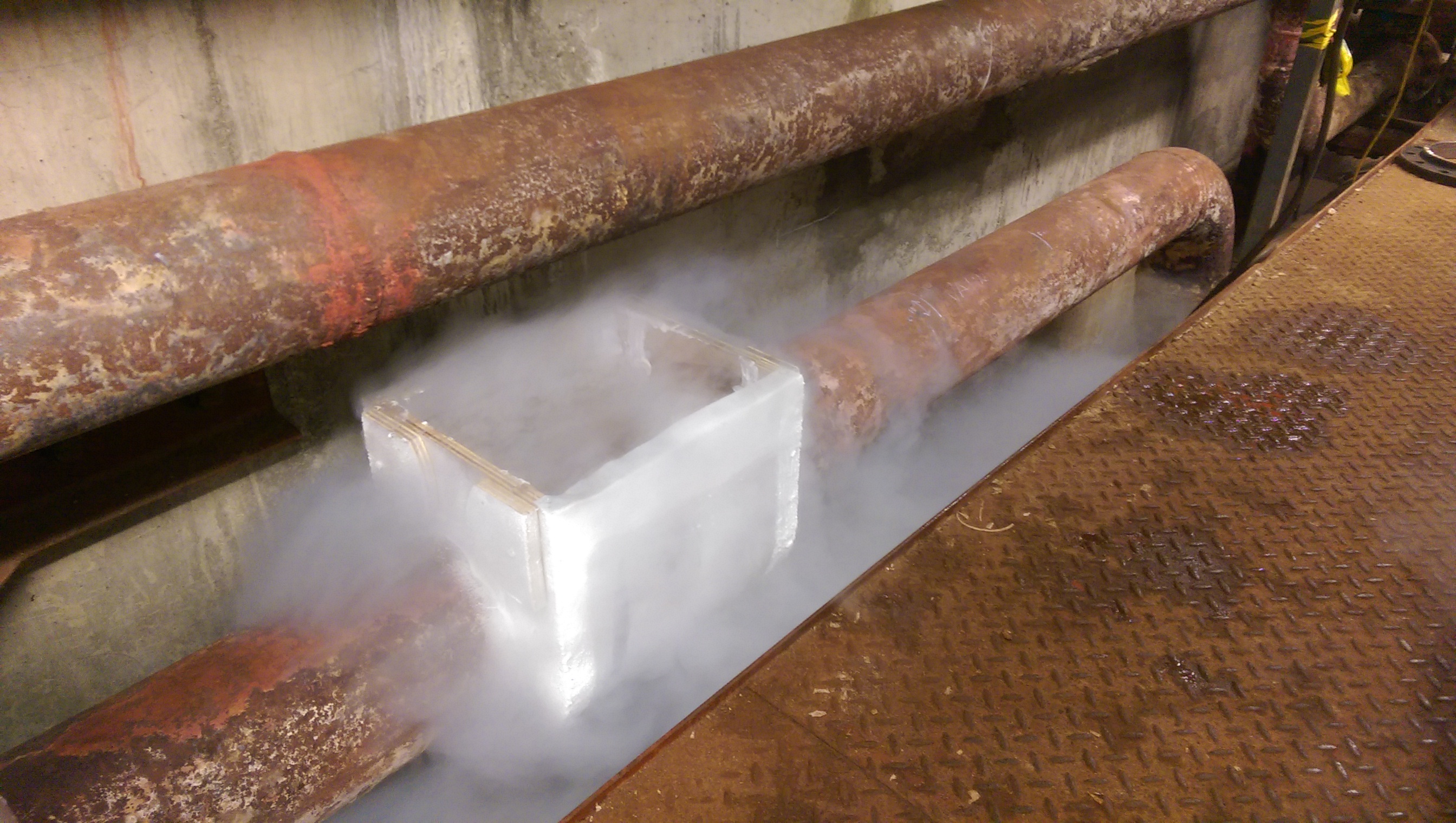 PIPE FREEZING East Midland Cryogenics Ltd